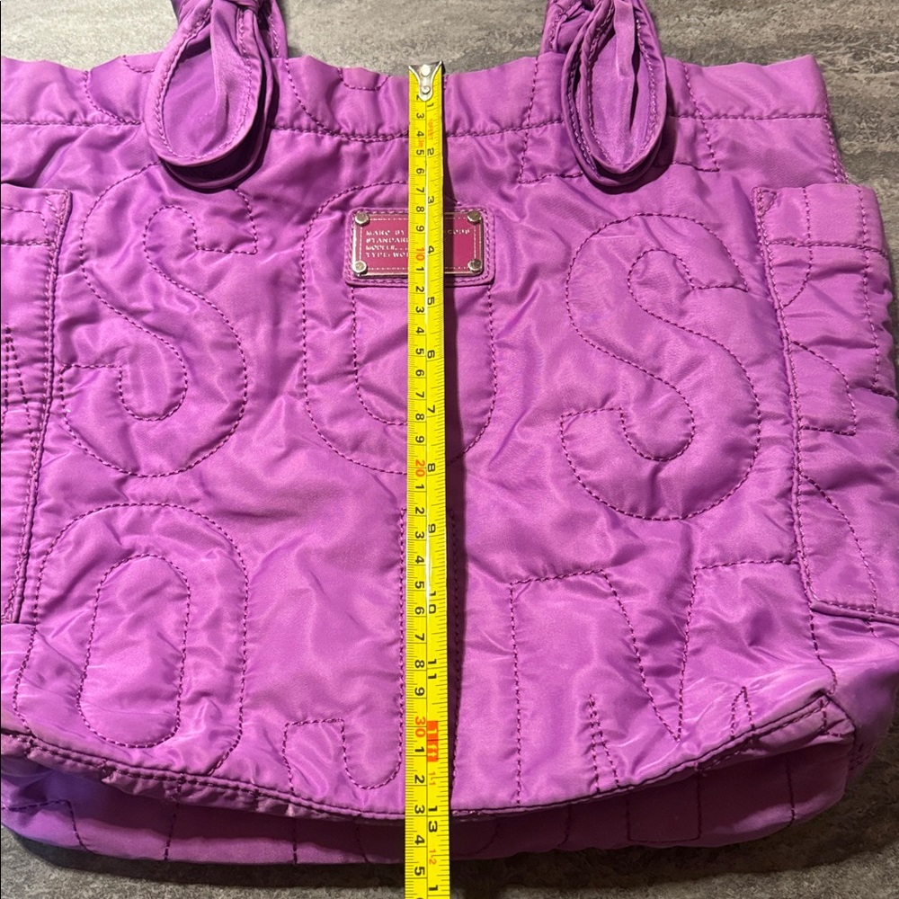 MARC JACOBS QUILTED NYLON TOTE BAG - Picture 5 of 6